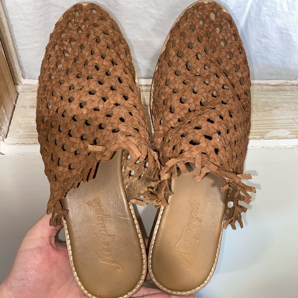 woven slip on mules